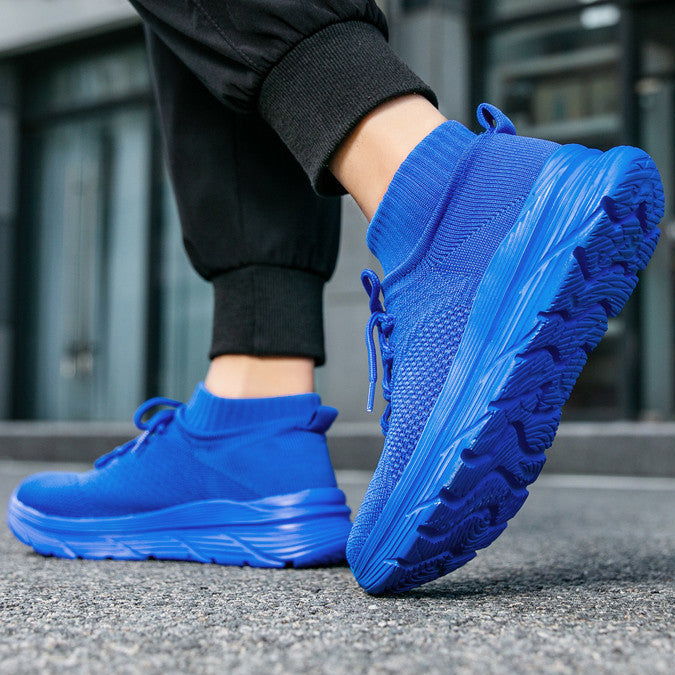 Tracer Flyknit Runner