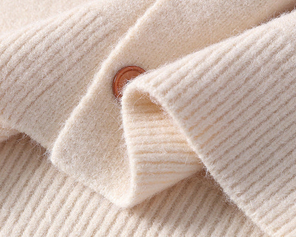 Viltrian Graded Cardigan