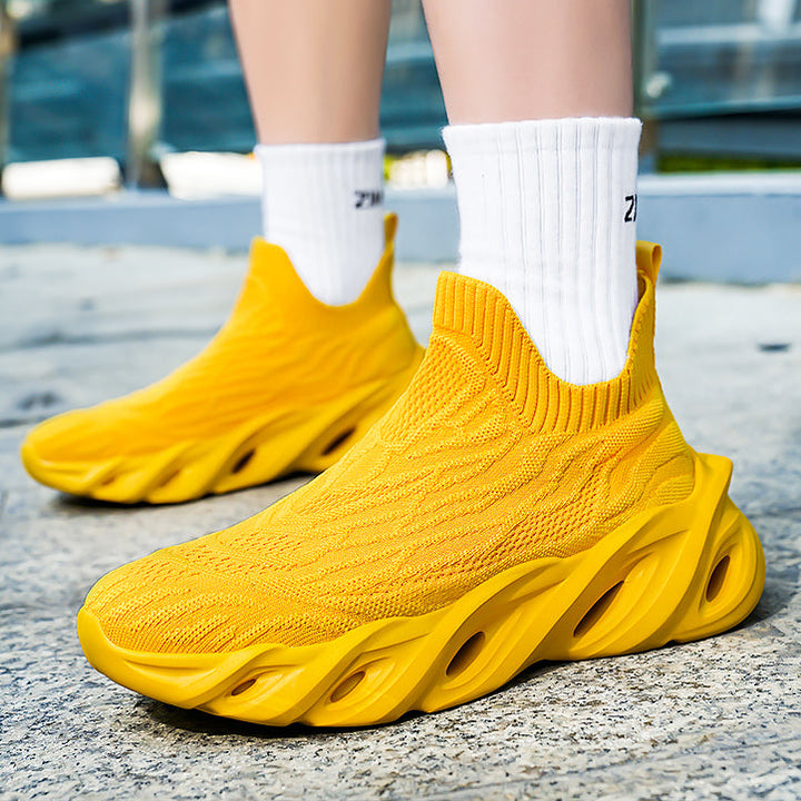 Accela Flyknit Mid-Tops