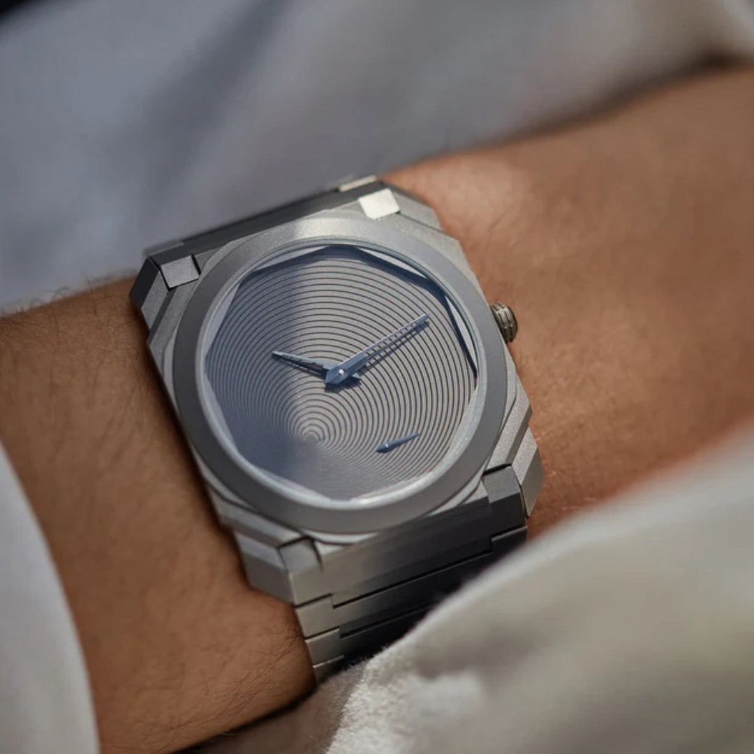 The Monolith Facet-08