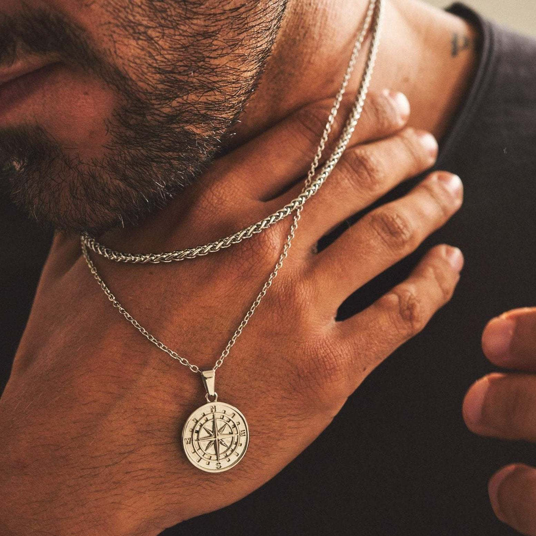 Varano Compass Necklace